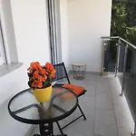 Eugenia פולה