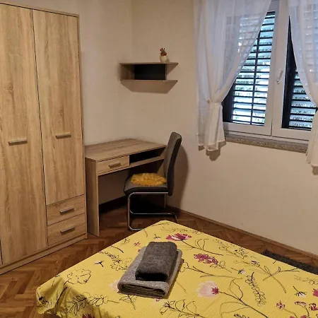 Apartment Eugenia