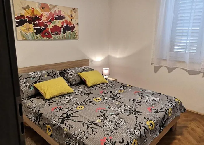 Eugenia アパート