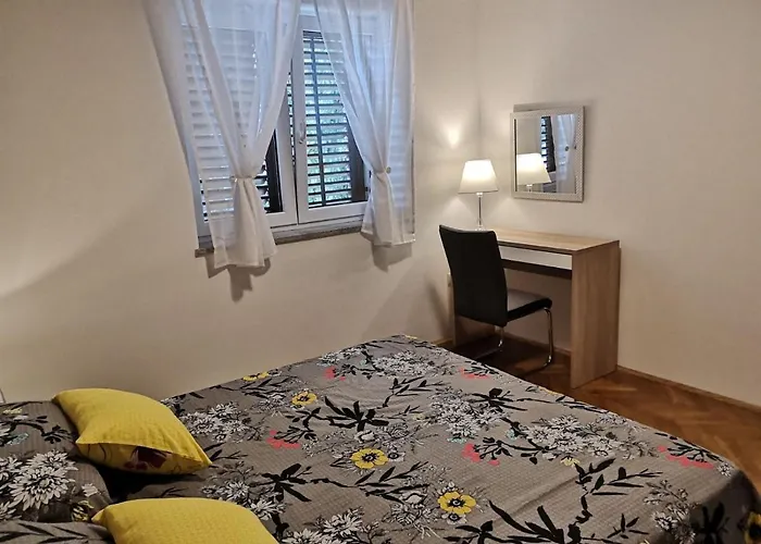 Eugenia アパート